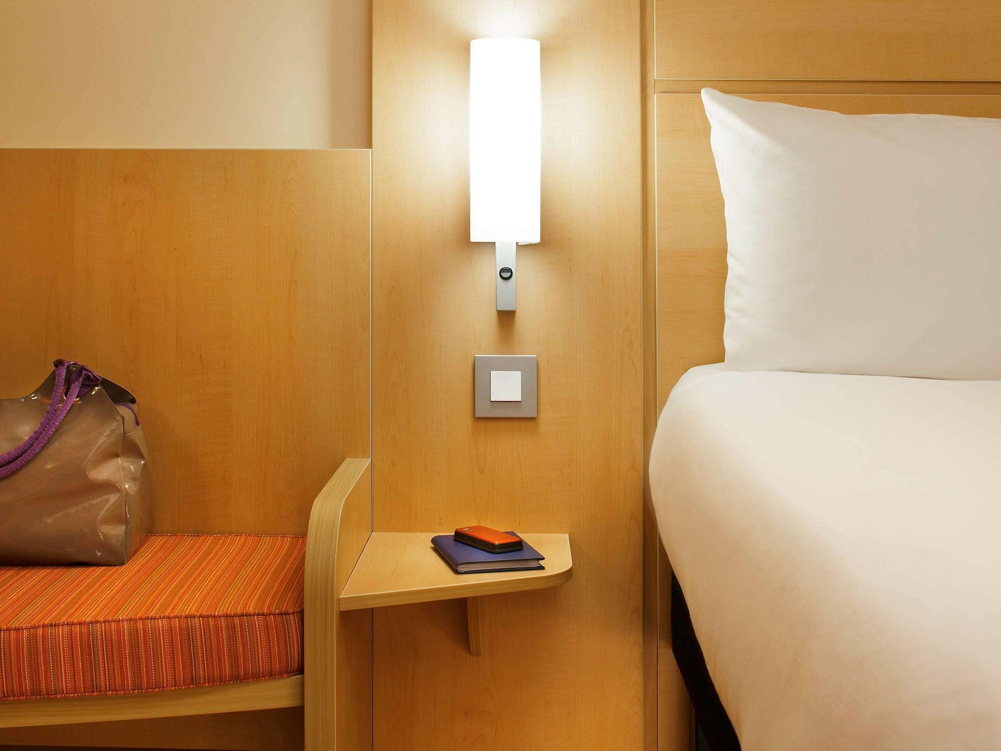 Ibis London Shepherds Bush - Hammersmith Exterior photo
