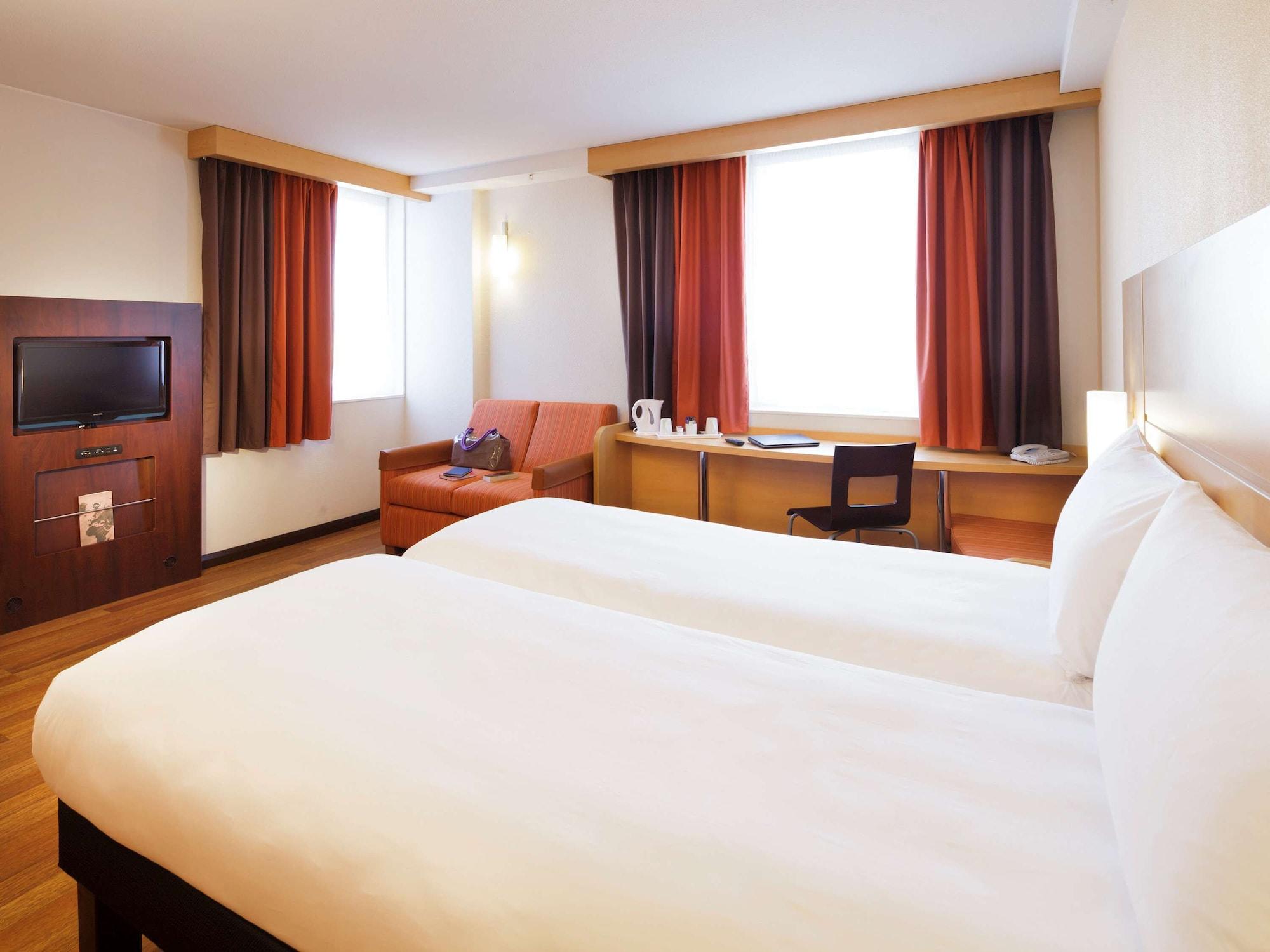 Ibis London Shepherds Bush - Hammersmith Exterior photo