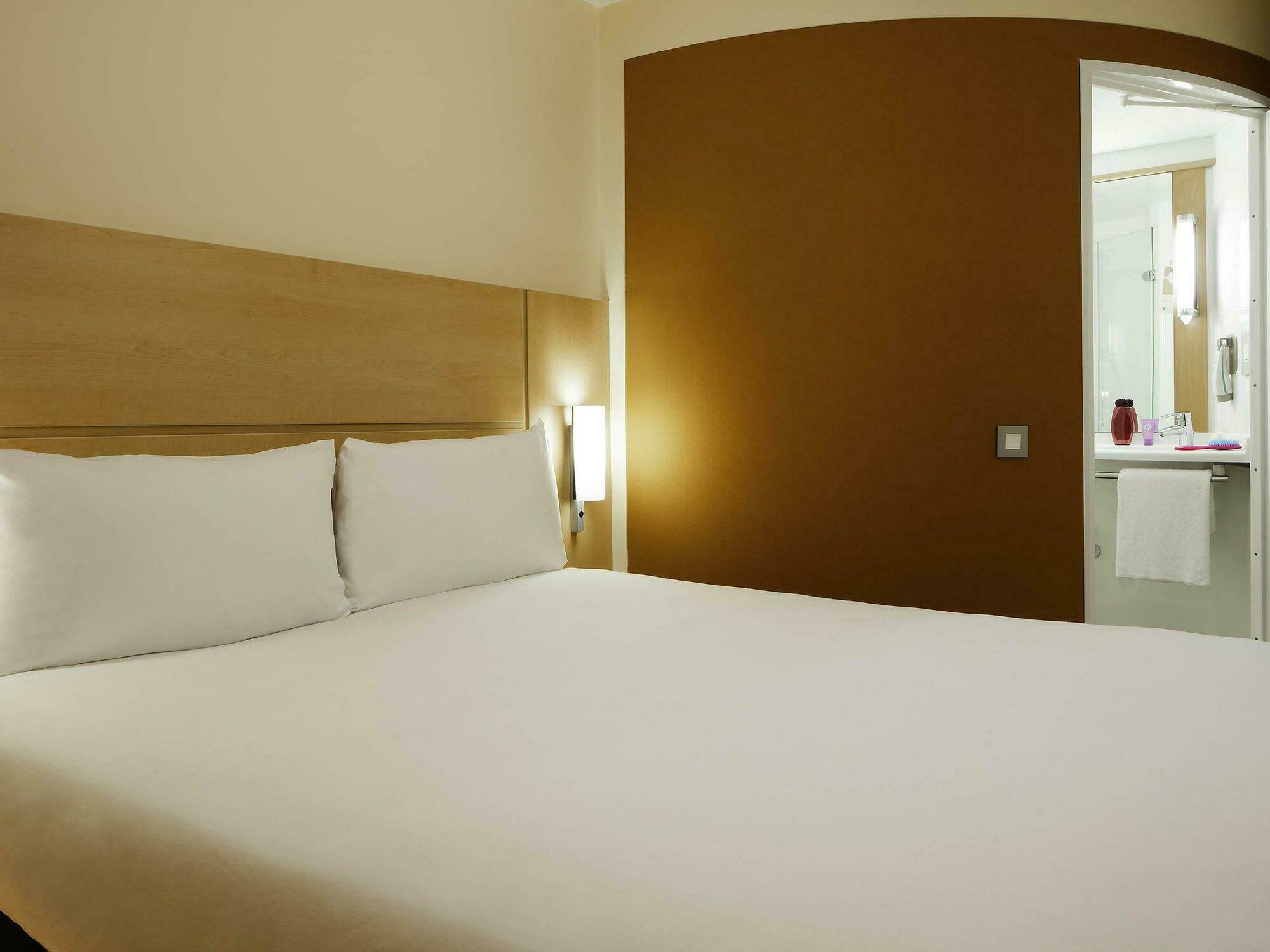 Ibis London Shepherds Bush - Hammersmith Exterior photo