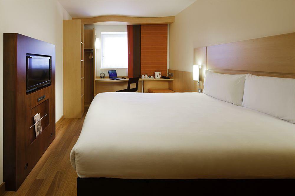 Ibis London Shepherds Bush - Hammersmith Exterior photo